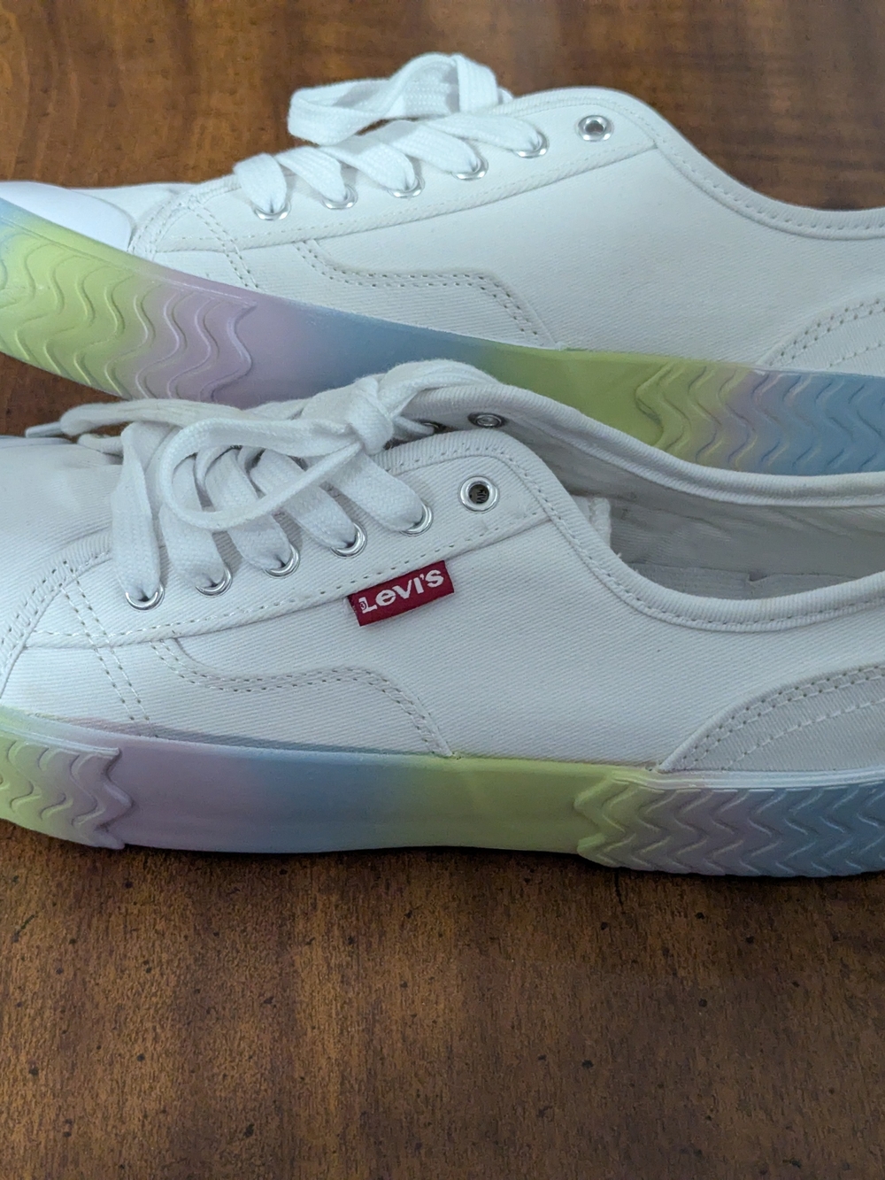 Levi's White Canvas Sneakers with Pastel Gradient Sole